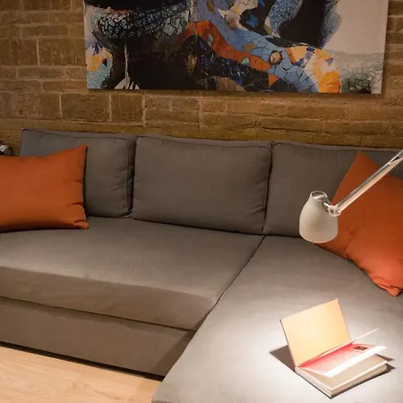 Happy People Ramblas Harbour Apartament *