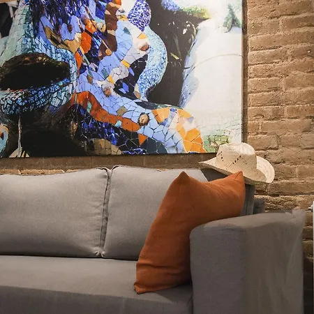 Happy People Ramblas Harbour Apartment Barcelona