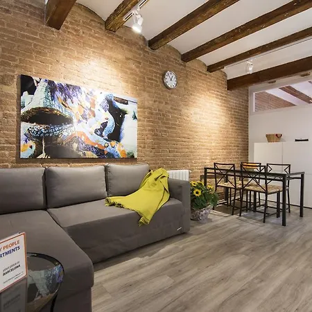 Happy People Ramblas Harbour Apartment Barcelona