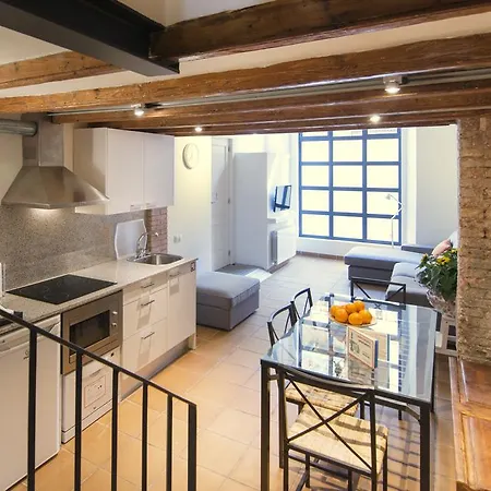 Happy People Ramblas Harbour Appartement *