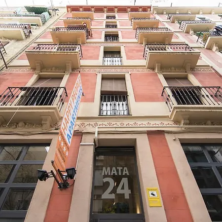 Happy People Ramblas Harbour Apartment