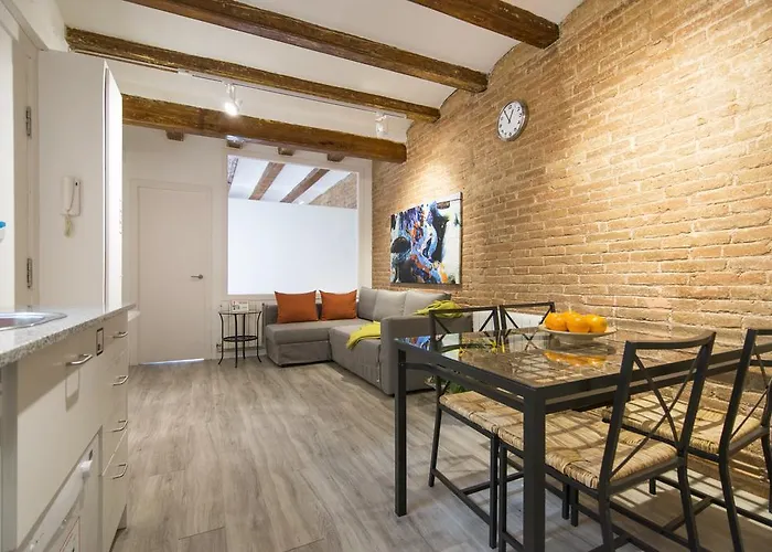 Apartment Happy People Ramblas Harbour Barcelona
